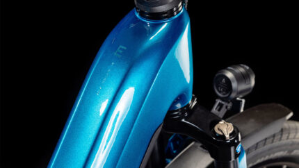 Cube Kathmandu Hybrid EX 800 Easy Entry electricblue´n´chrome