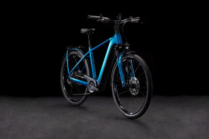 Cube Kathmandu Hybrid EX 800 electricblue´n´chrome